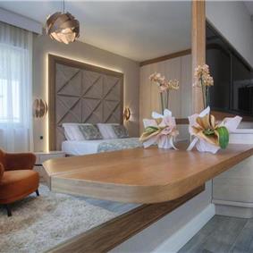 3 bedroom villa with pool in Prijevor, Budva, sleeps 6